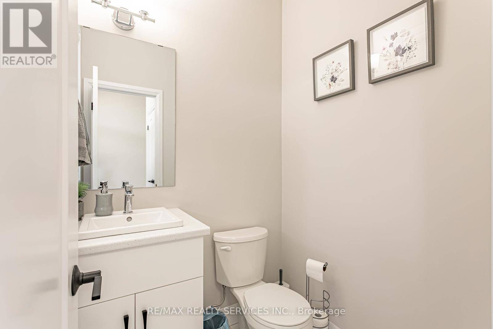 Woolwich, ON N0B1M0,51 WENGER ROAD W