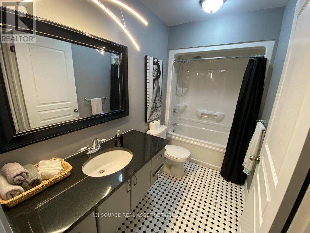Greater Sudbury (sudbury), ON P3B0C4,14 FIELDSTONE DRIVE