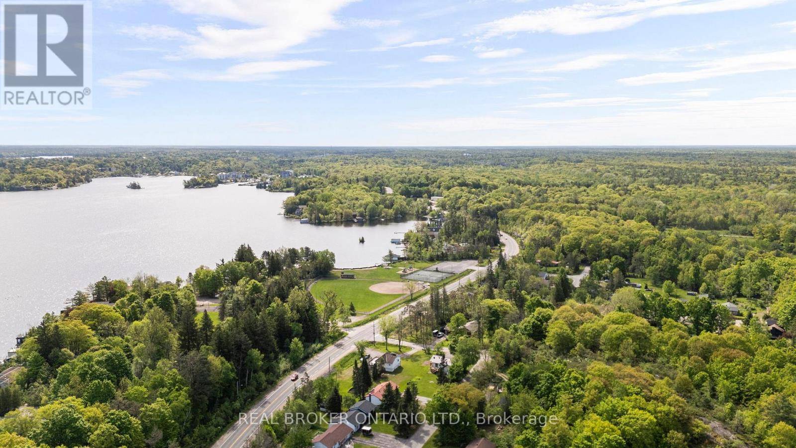 Gravenhurst (muskoka (s)), ON P1P1R2,180 BAKERY LANE