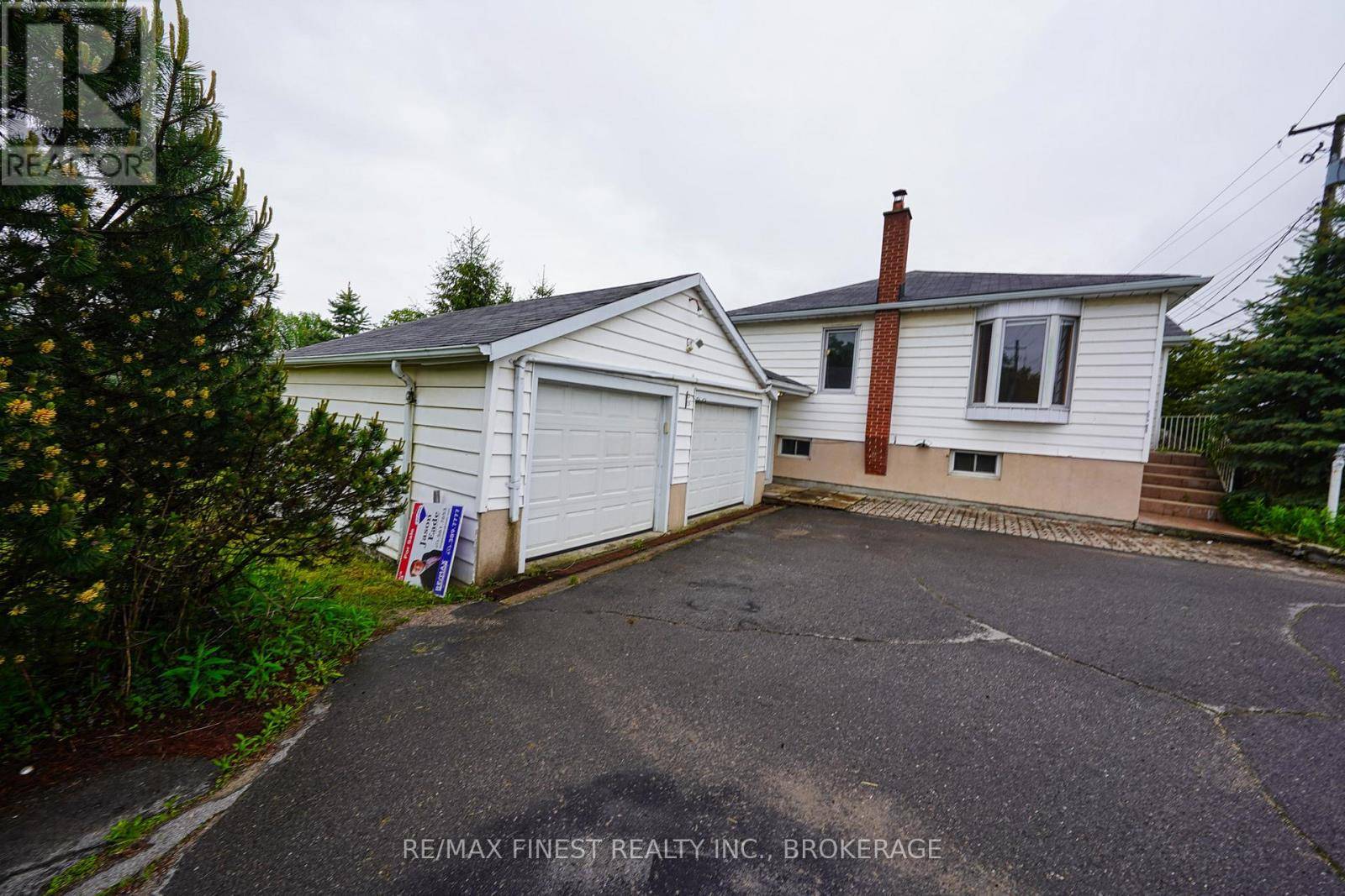 Kingston (city Southwest), ON K7M8V9,2073 BATH ROAD