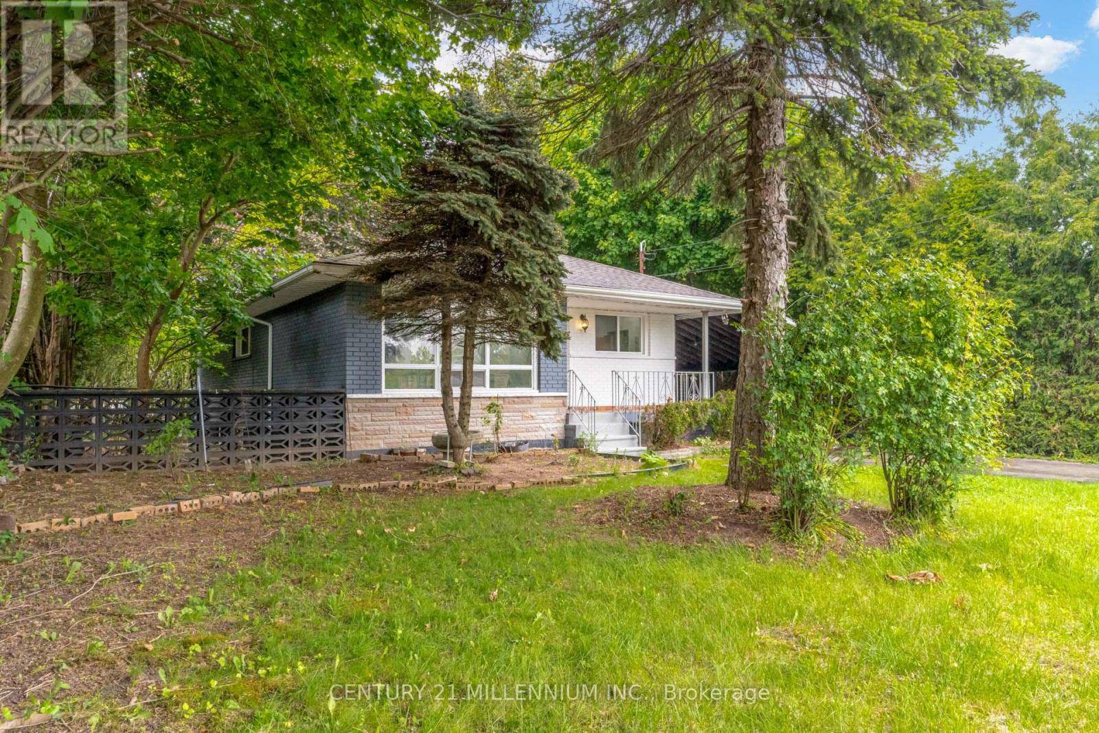 Hamilton (ainslie Wood), ON L8S3B4,74 RIFLE RANGE ROAD