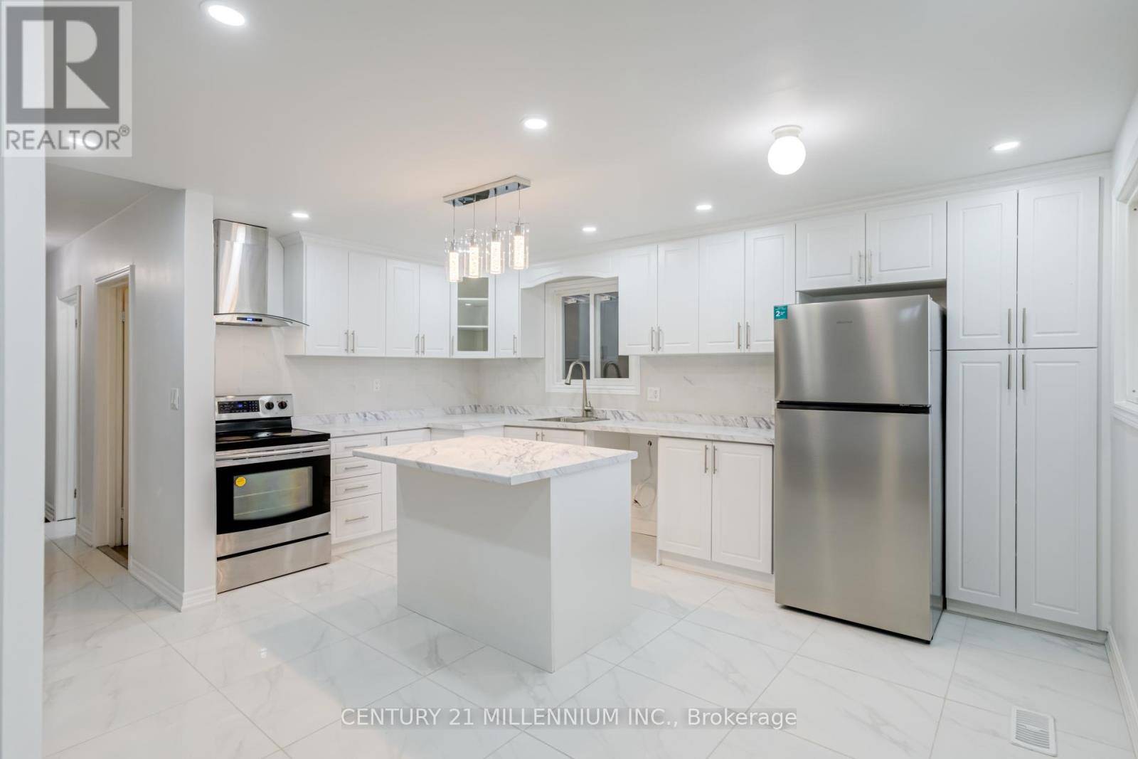 Hamilton (ainslie Wood), ON L8S3B4,74 RIFLE RANGE ROAD