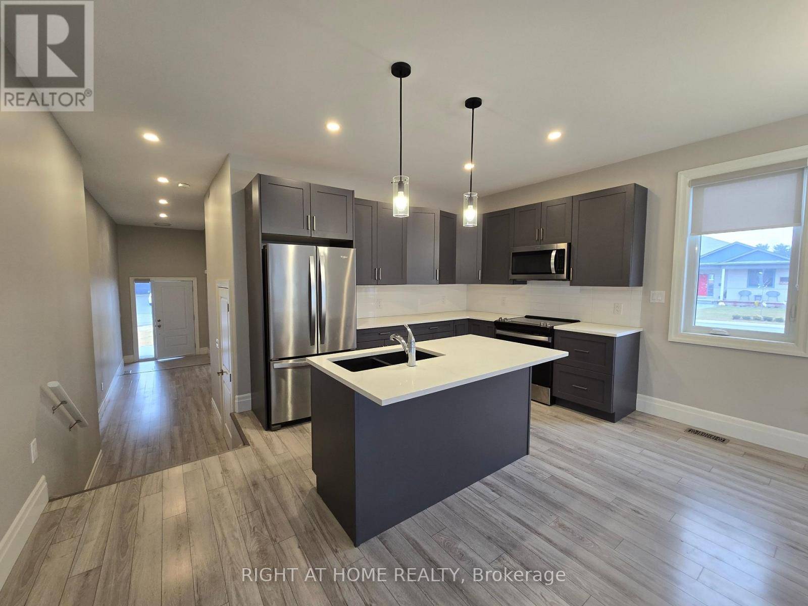 Prince Edward County (picton Ward), ON K0K2T0,22 Allen ST #Main