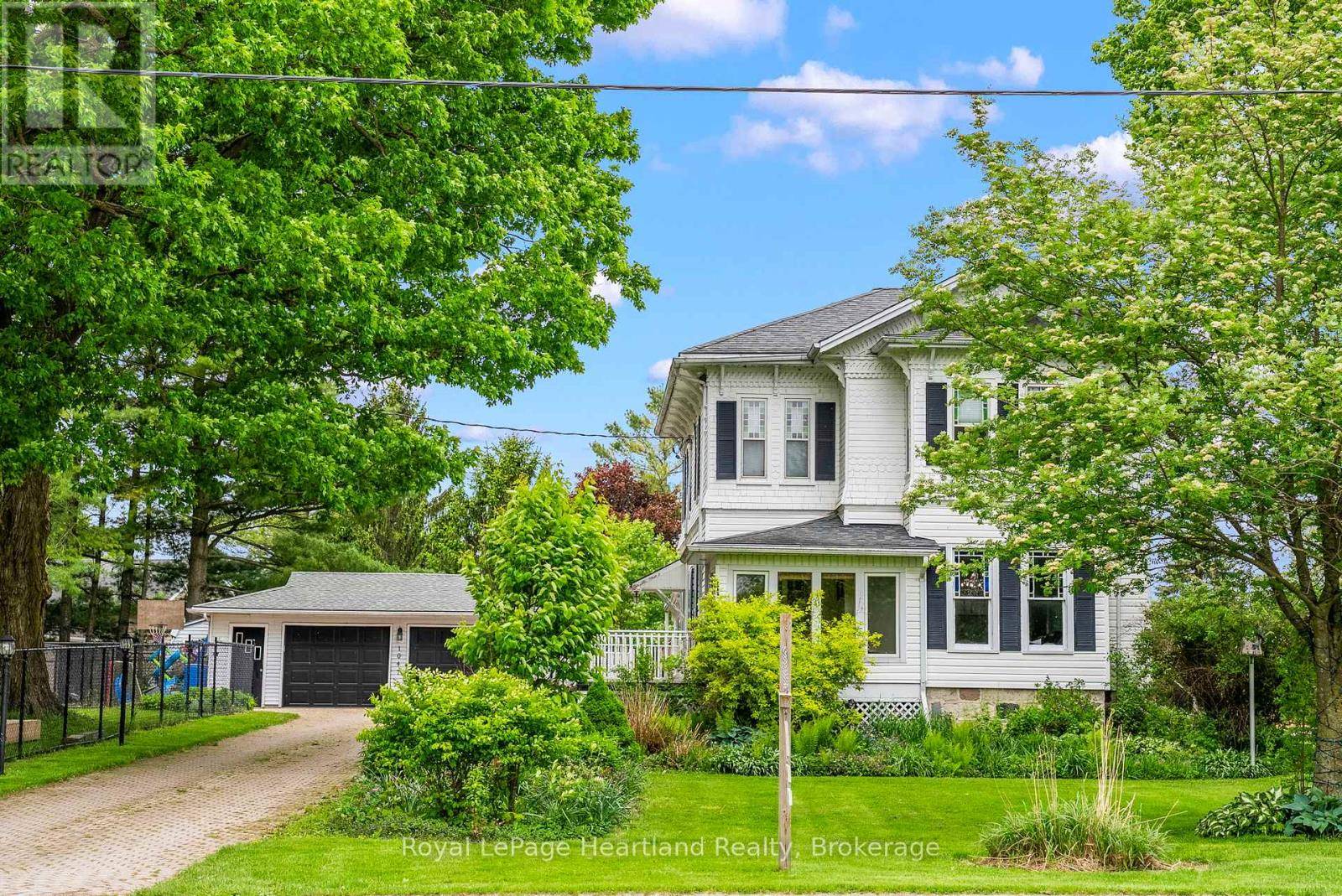 Howick, ON N0G2X0,1047 GIBSON STREET