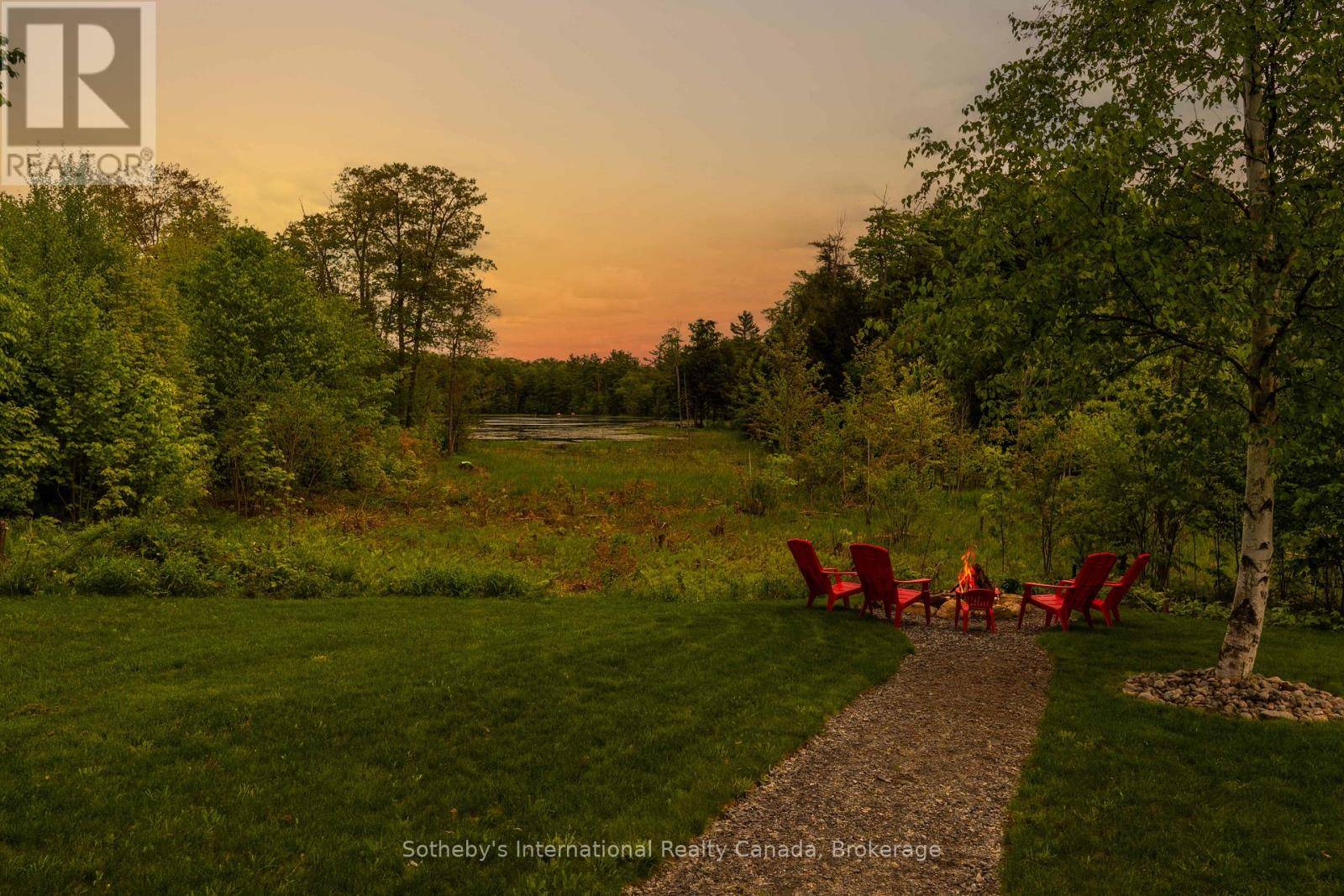 Muskoka Lakes (watt), ON P0B1M0,1241 NORTHSHORE ROAD