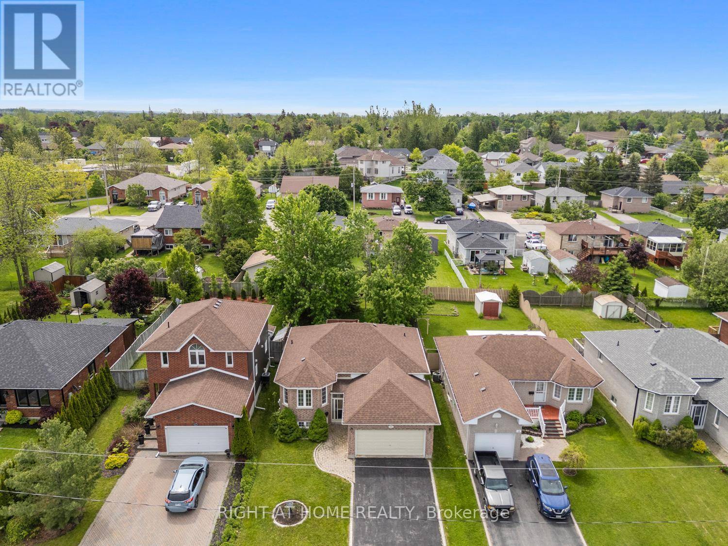 Kawartha Lakes (lindsay), ON K9V6B9,15 MIDLAND DRIVE