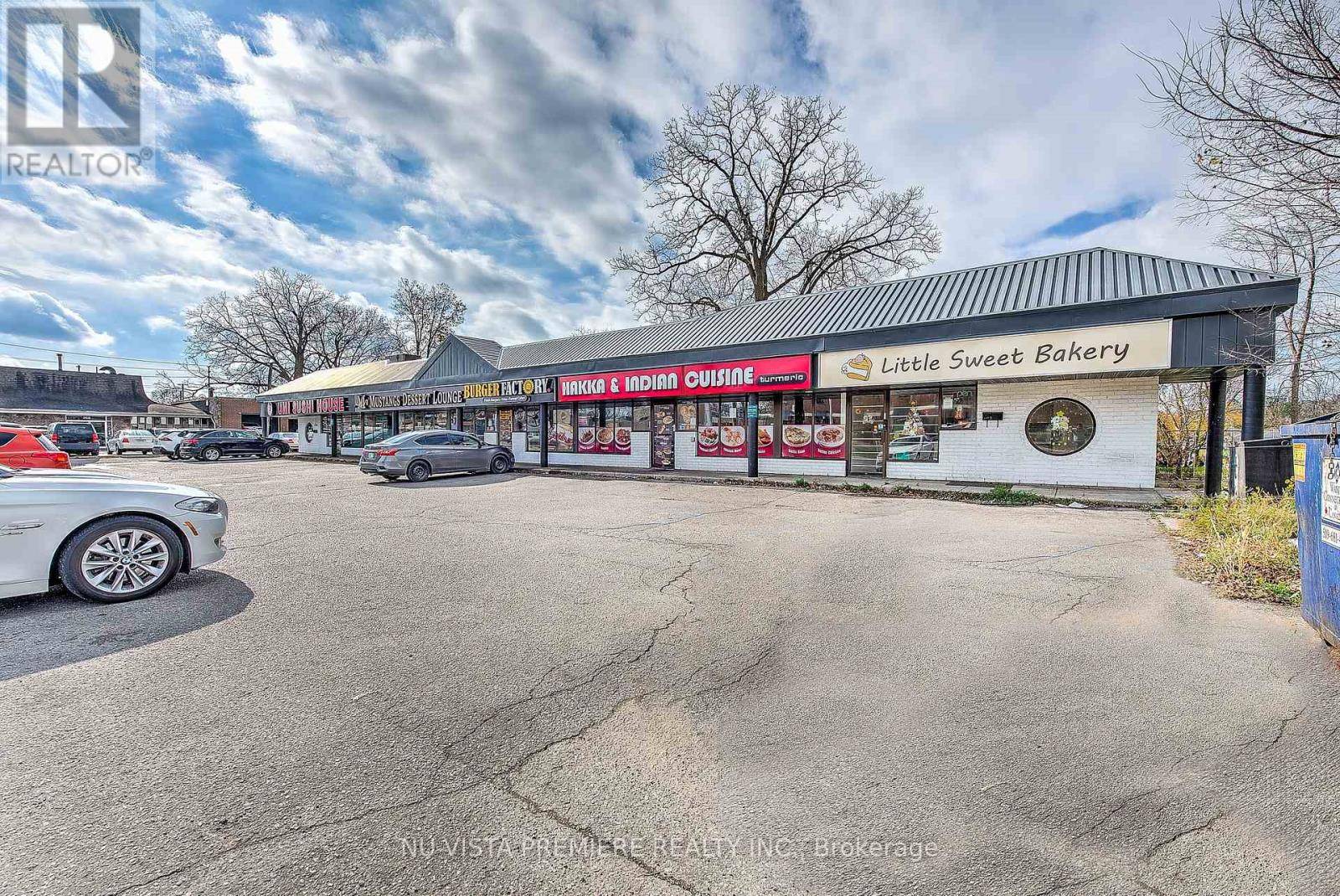 London North (north N), ON N6H2C3,276 Wharncliffe RD #5