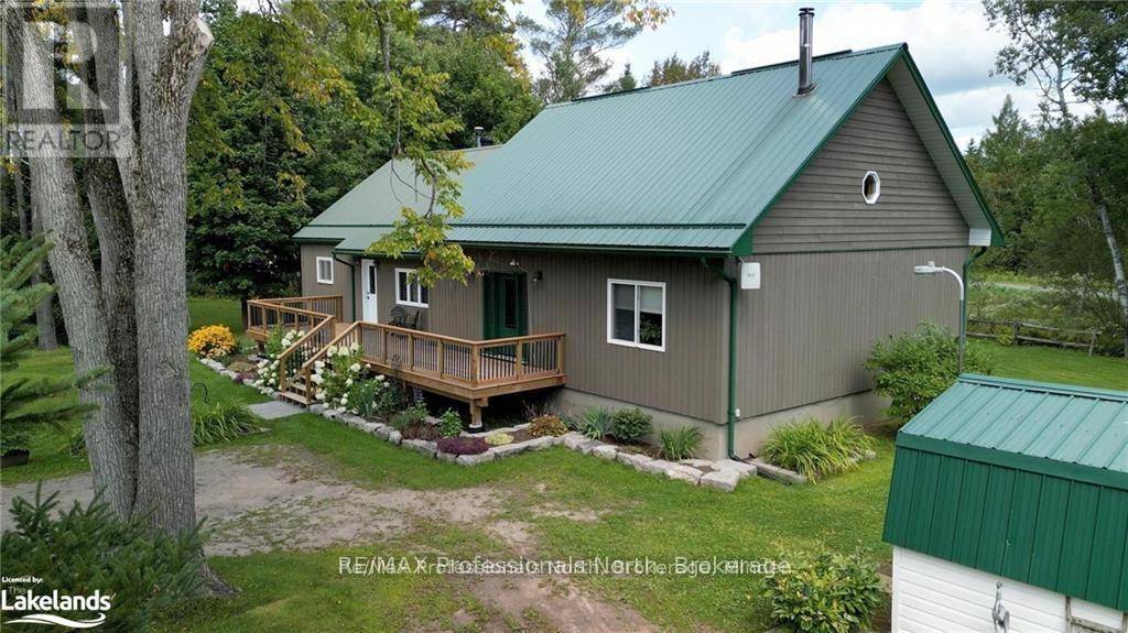 Highlands East (glamorgan), ON K0M1R0,1026 DEWEY STREET