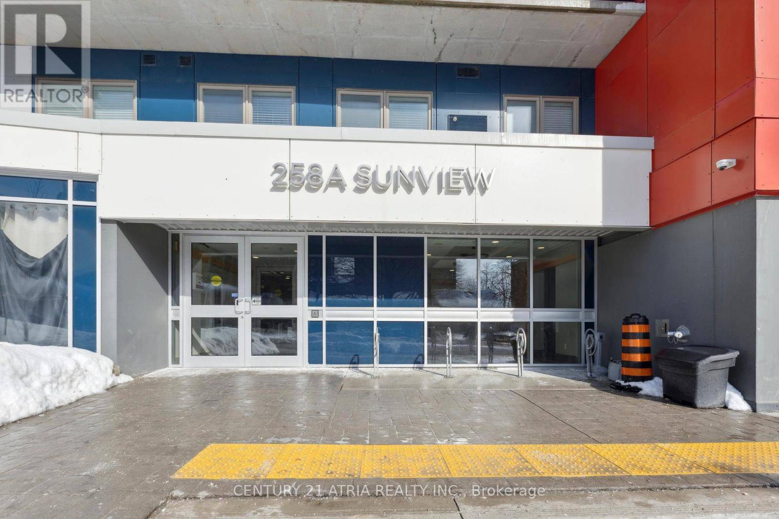Waterloo, ON N2L0H6,258 A SUNVIEW ST #1615