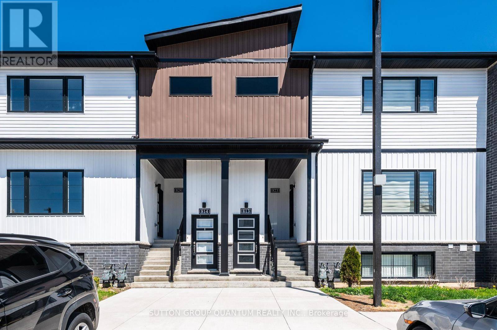 Niagara Falls (downtown), ON L2E0C2,4263 Fourth AVE #813