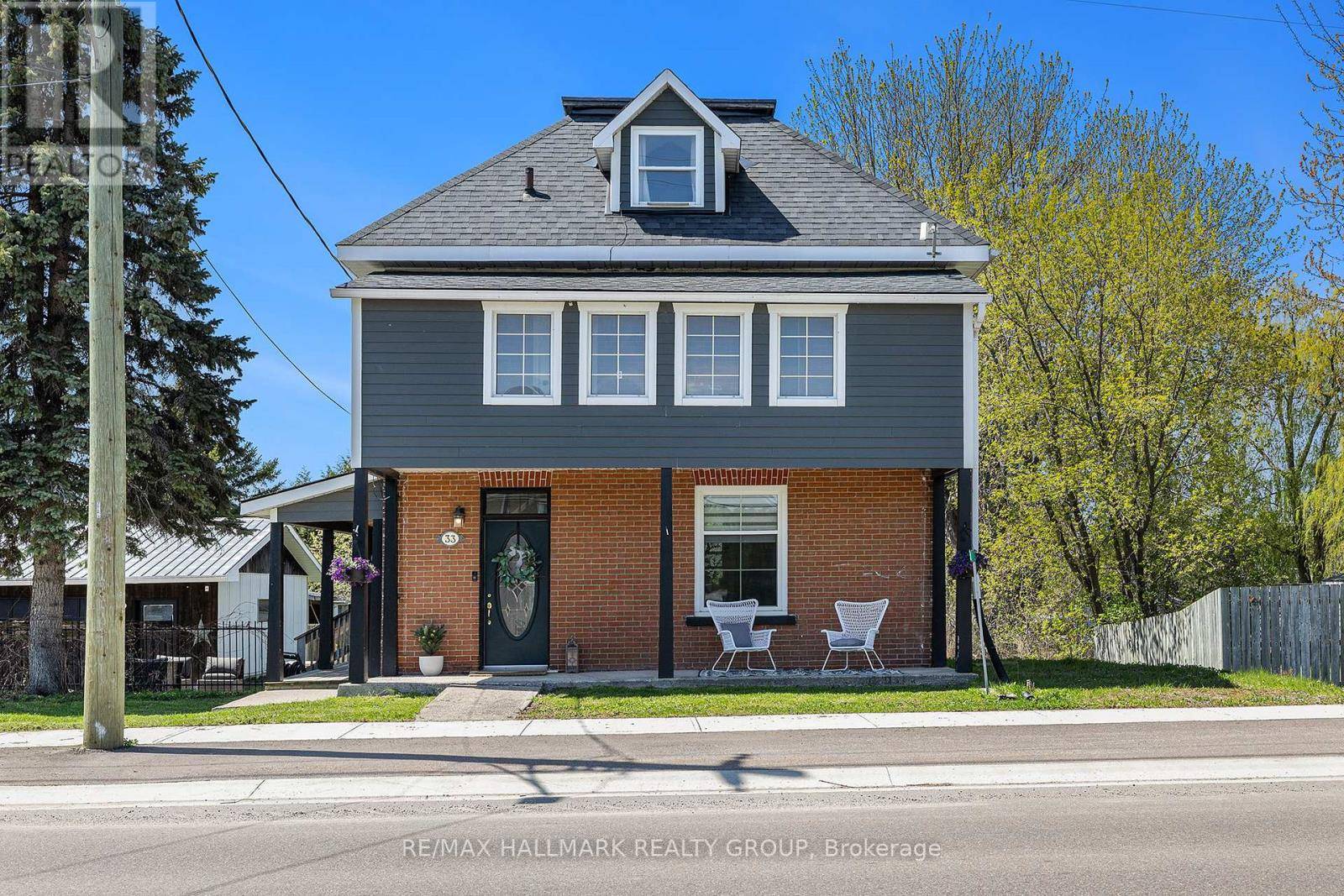 Mcnab/braeside, ON K7S1R3,33 RIVER ROAD