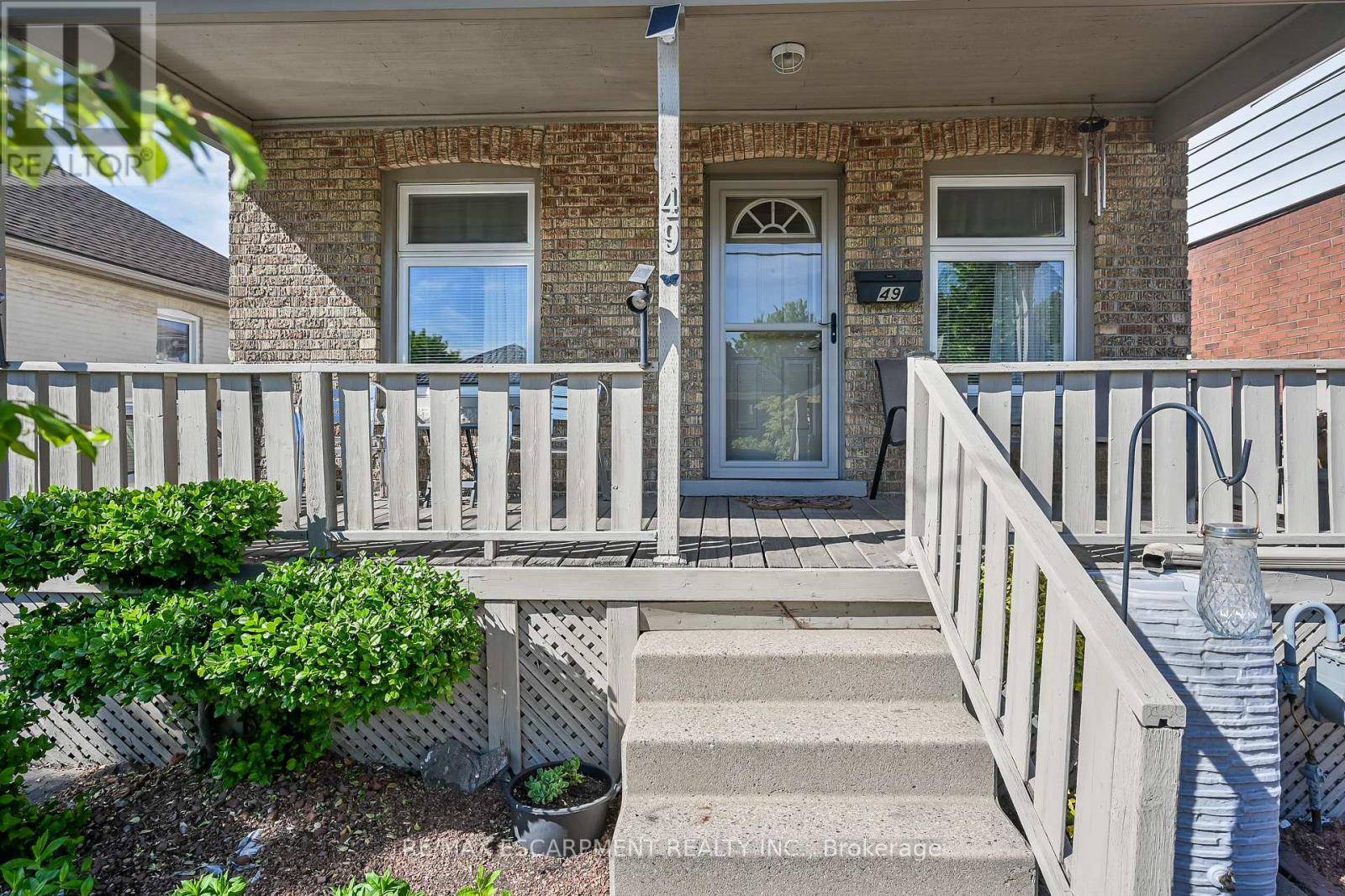 Hamilton (crown Point), ON L8L3H9,49 CRAIGMILLER AVENUE