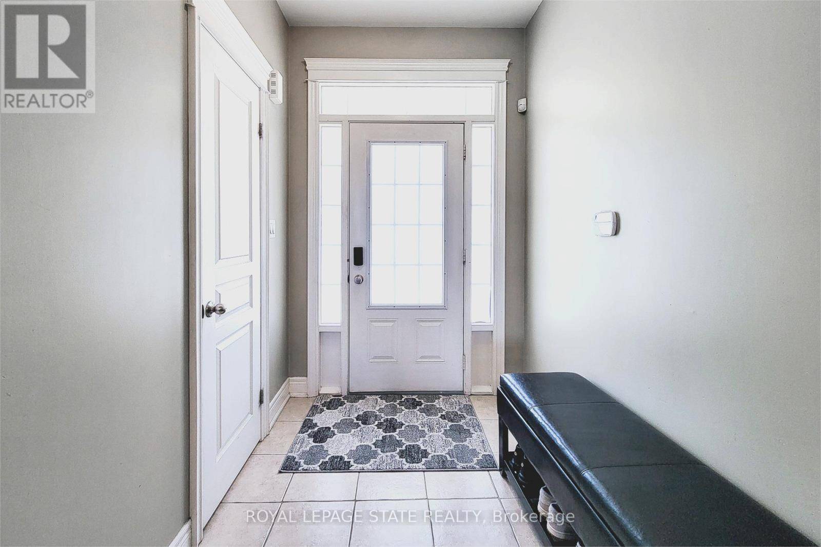 Hamilton (stoney Creek Mountain), ON L8J0C1,50 BANKFIELD CRESCENT