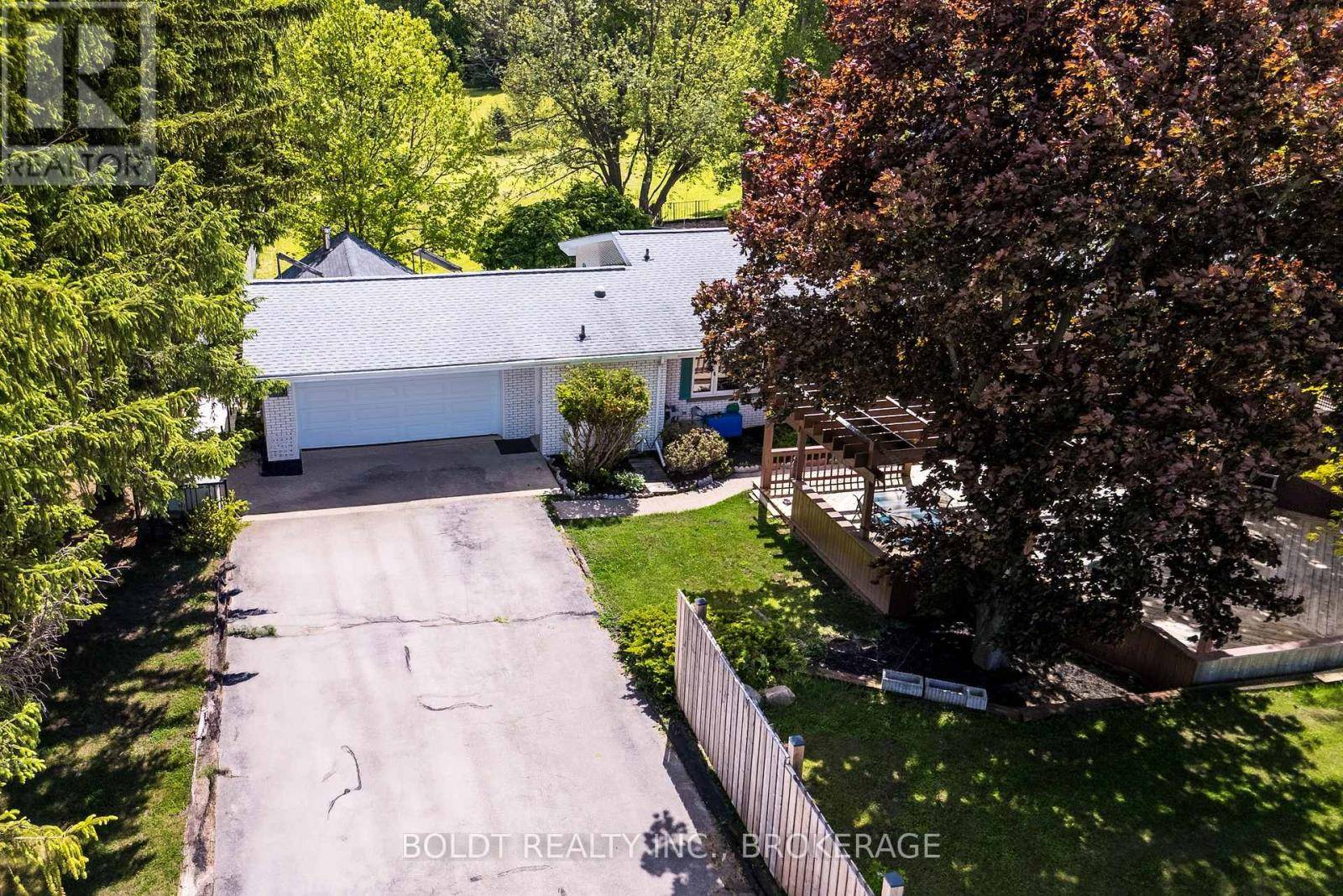 Pelham (north Pelham), ON L0S1M0,2010 HANSLER STREET