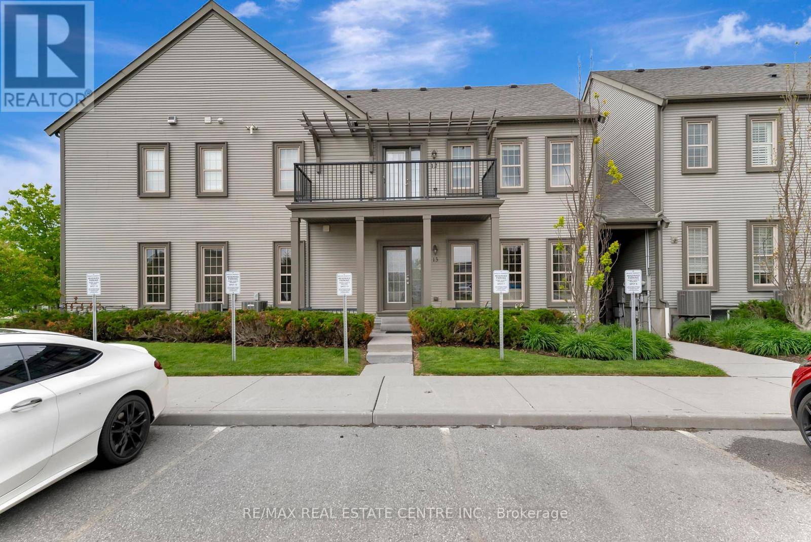 Guelph (pineridge/westminster Woods), ON N1L0K7,101 Frederick DR #13