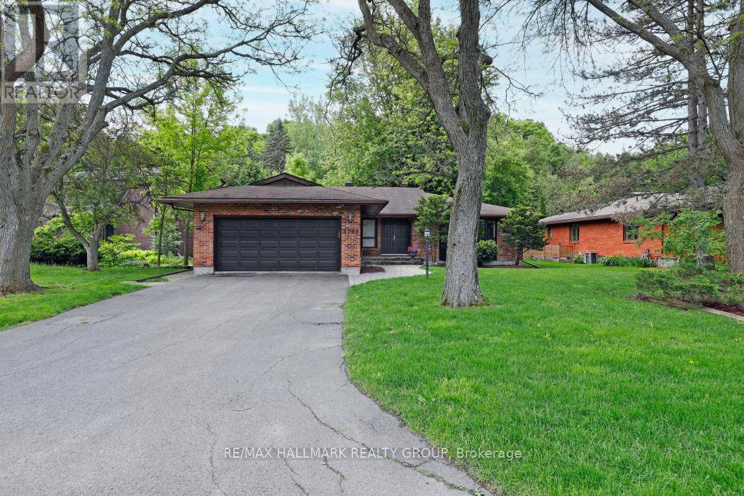 Ottawa, ON K1J8W9,4788 MASSEY LANE