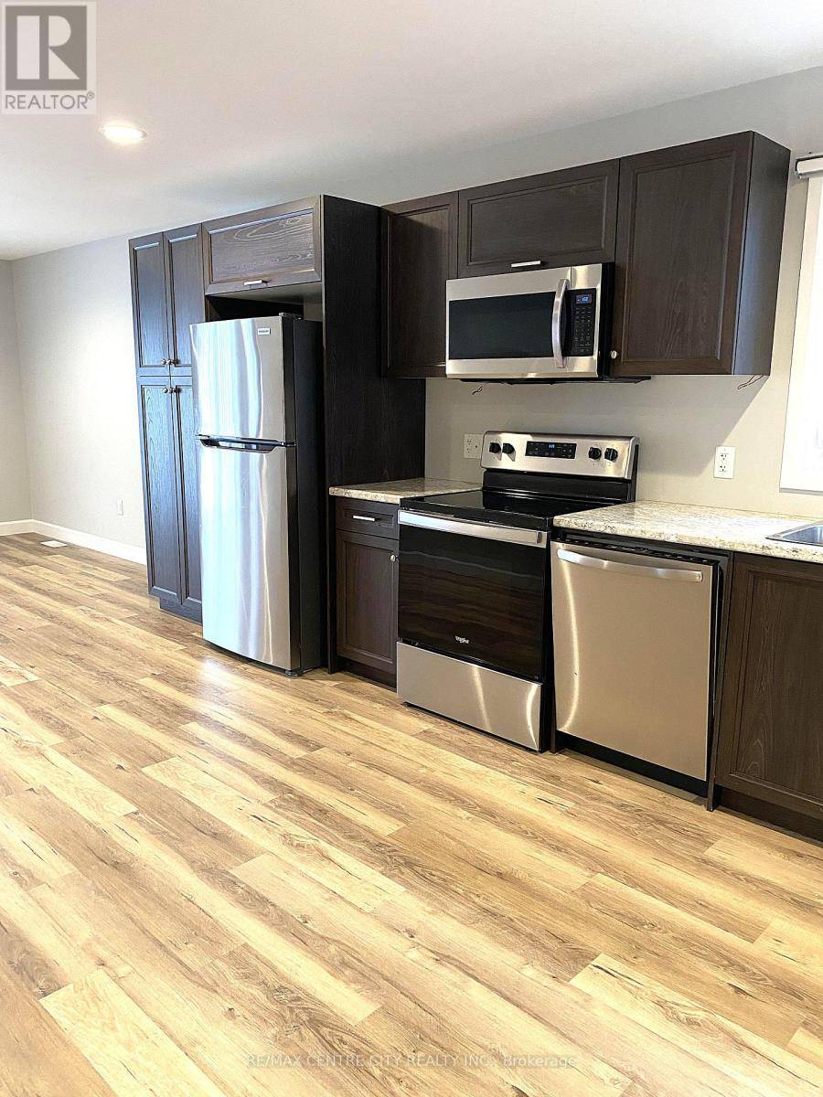 Chatham-kent (chatham), ON N7M0T2,137 ARROWHEAD LANE