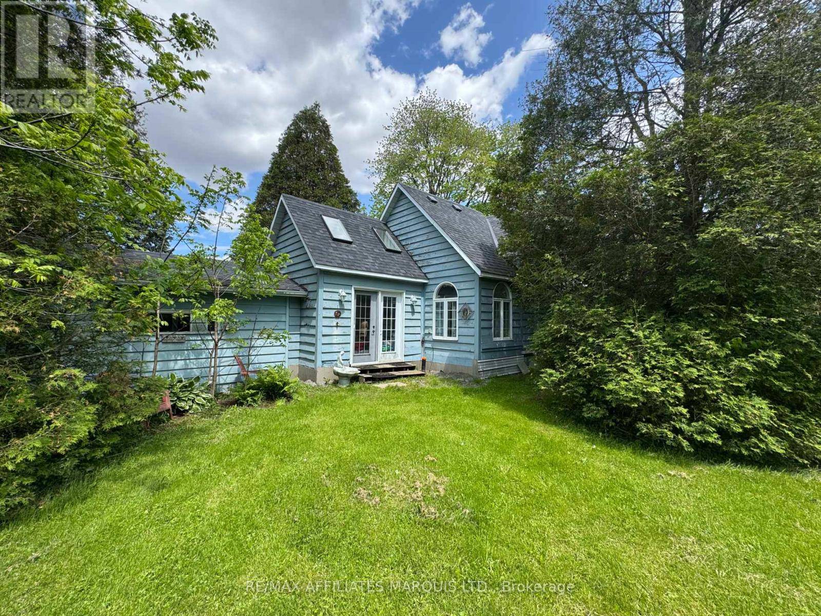 South Glengarry, ON K0C2J0,19626 WILLIAM STREET