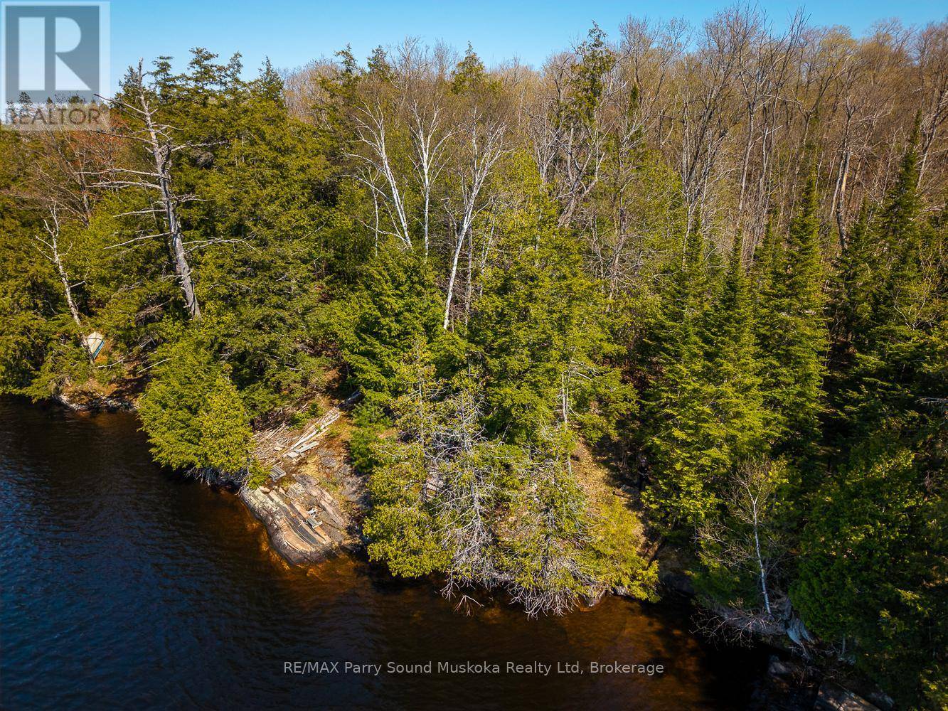 Mckellar, ON P2A0B5,23 DANCY LANE
