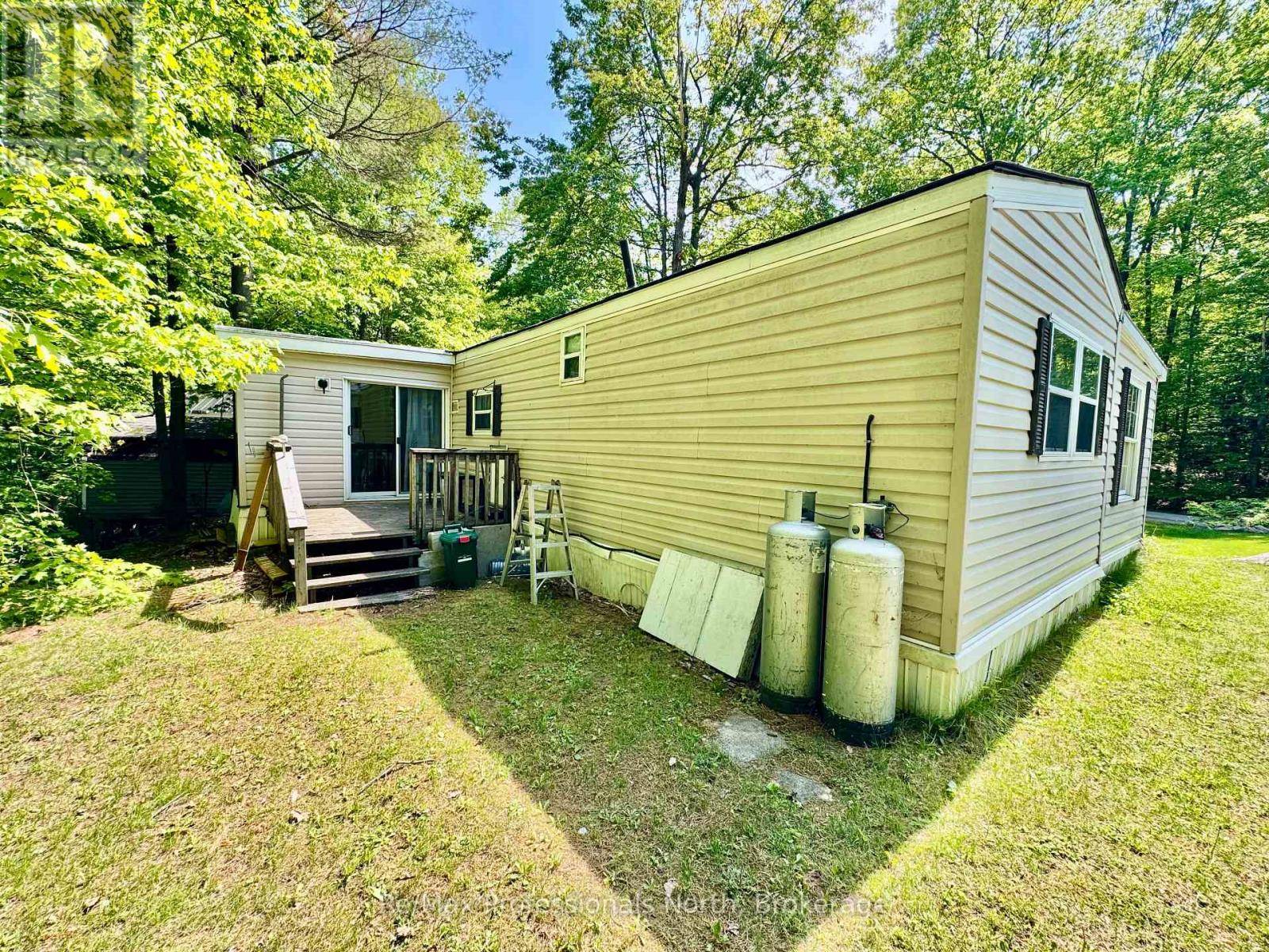 Gravenhurst (morrison), ON P1P1R1,1007 Racoon RD #86