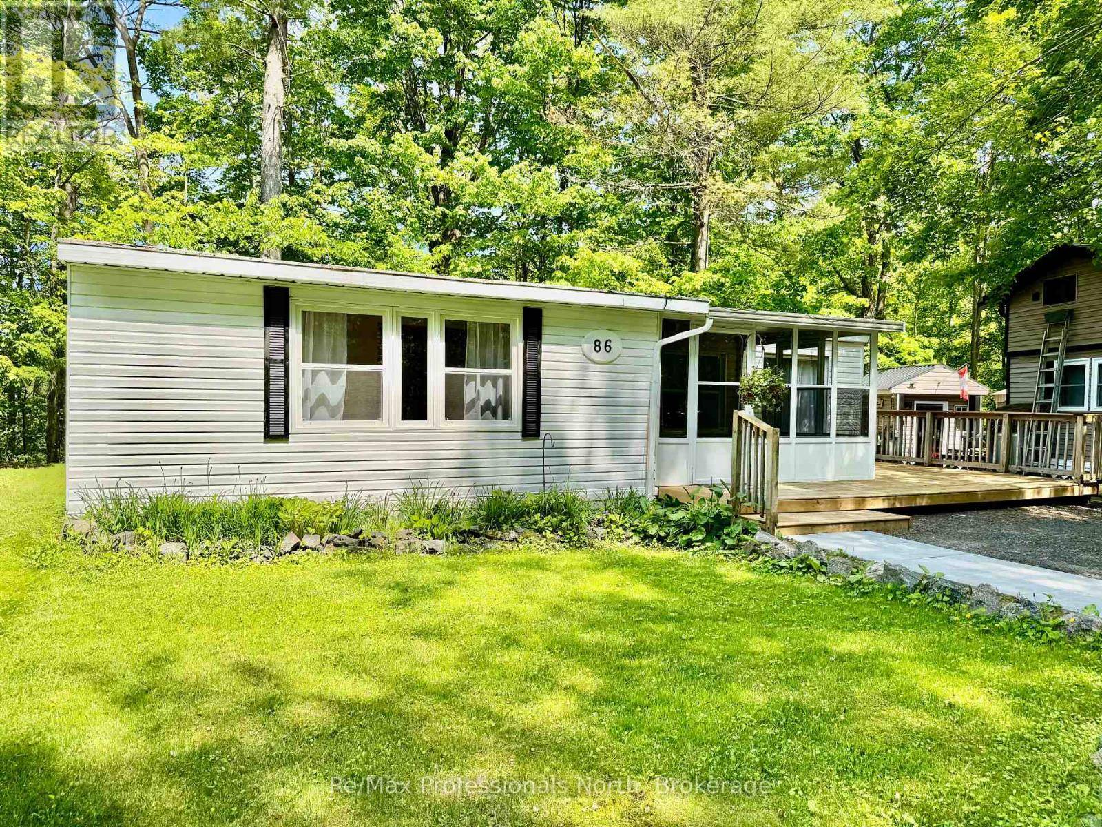 Gravenhurst (morrison), ON P1P1R1,1007 Racoon RD #86