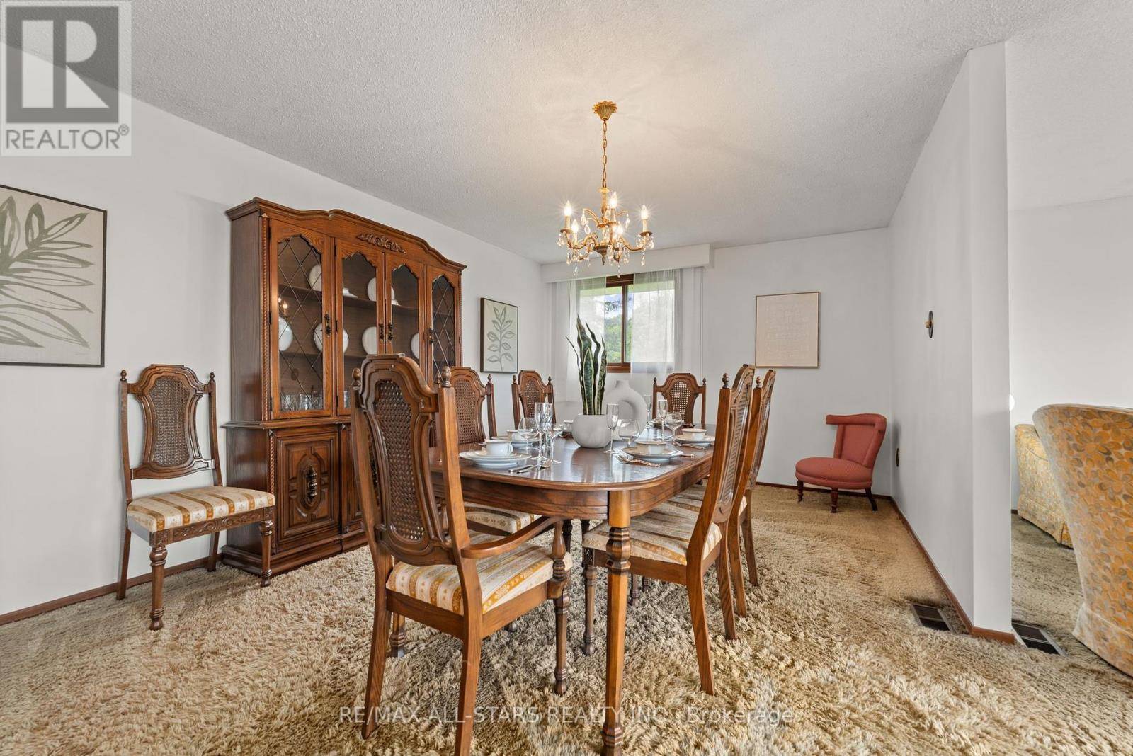 Kawartha Lakes (little Britain), ON K0M2C0,39 NEWMAN ROAD