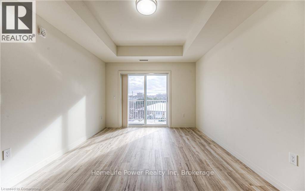 Kitchener, ON N2M5M9,301 Westmount RD West #308