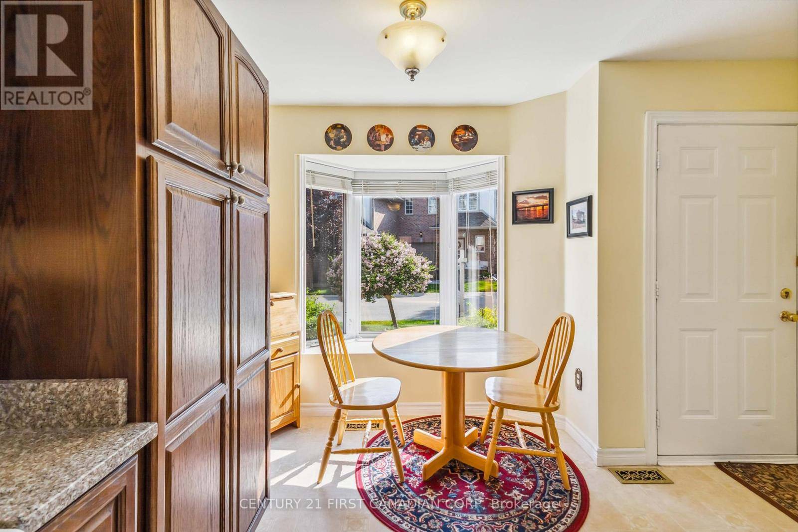 London South (south J), ON N5Z4Z6,9 Ailsa PL #59