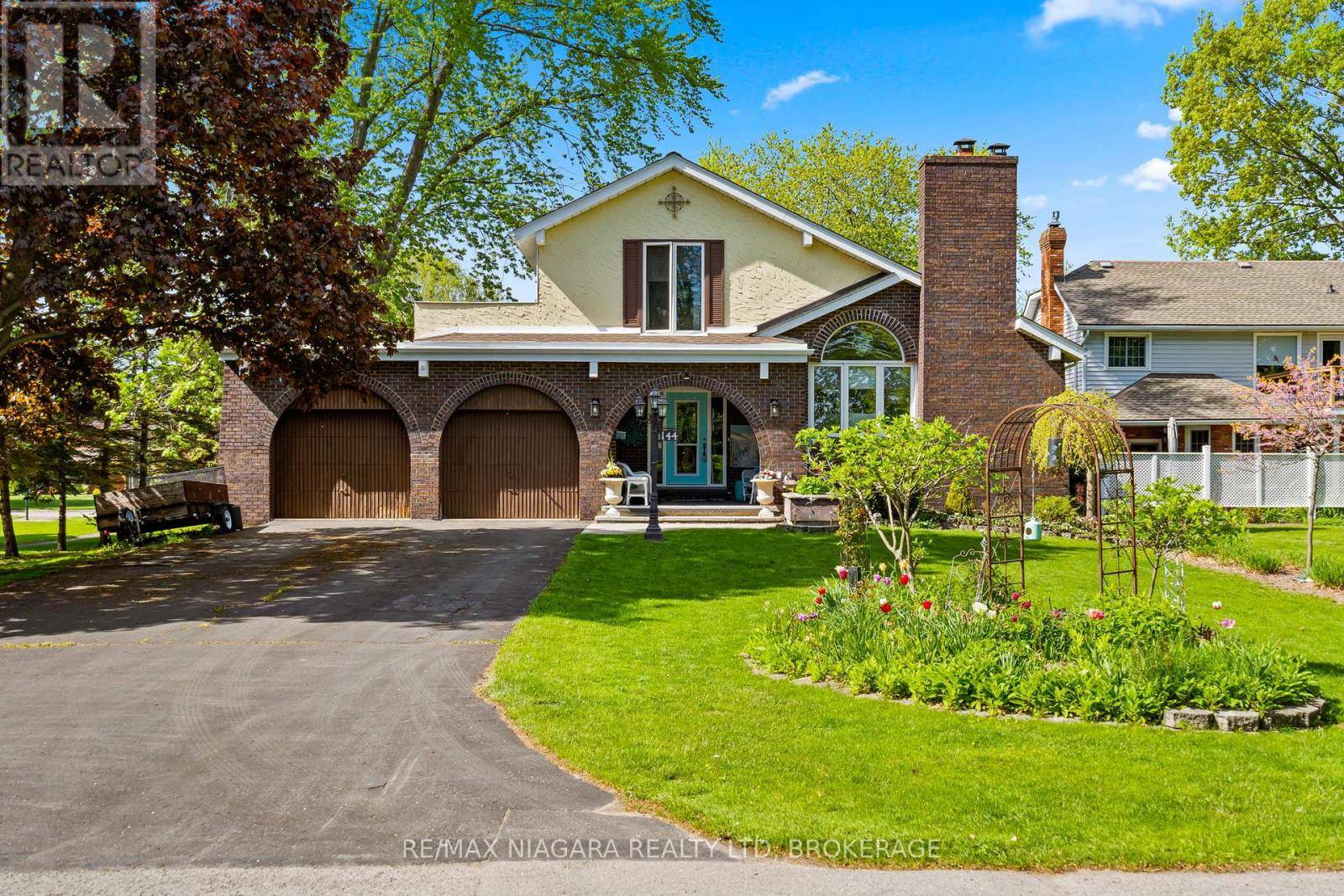 Port Colborne (sugarloaf), ON L3K2R9,144 TENNESSEE AVENUE