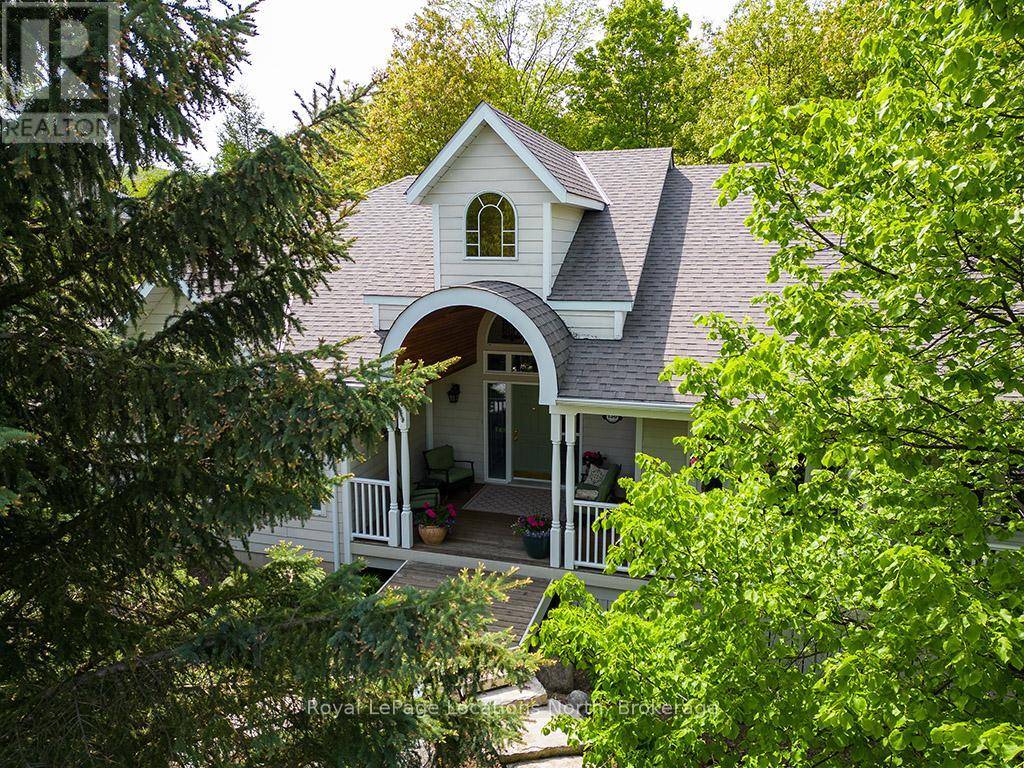 Blue Mountains, ON L9Y0S9,130 DAVOS DRIVE
