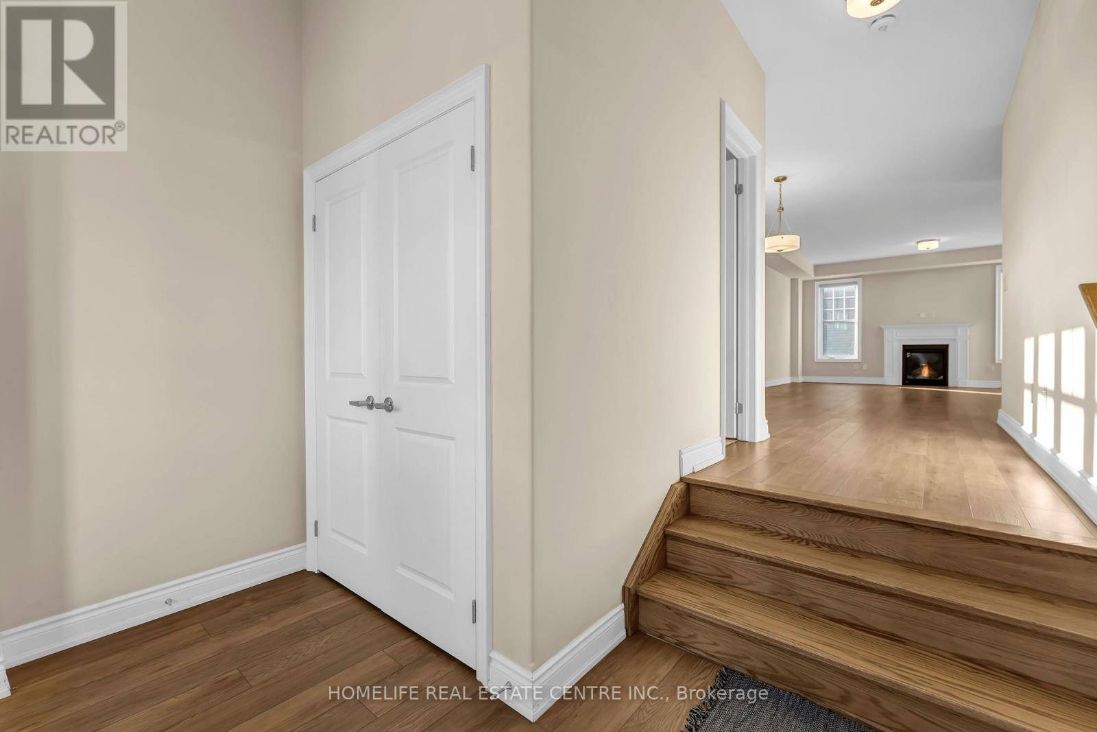 Peterborough North (north), ON K9H0J9,343 CULLEN TRAIL