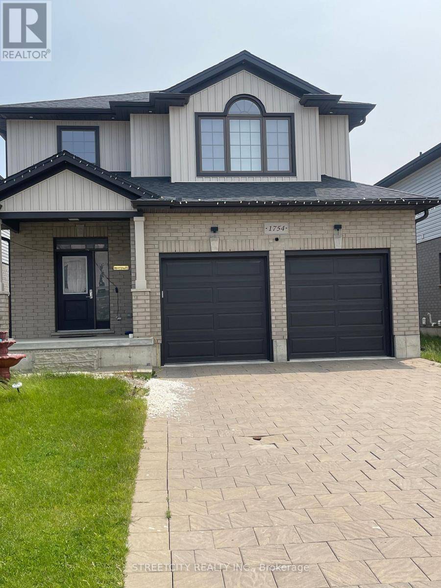 London North (north E), ON N6G0Y2,1754 HENRICA AVENUE S