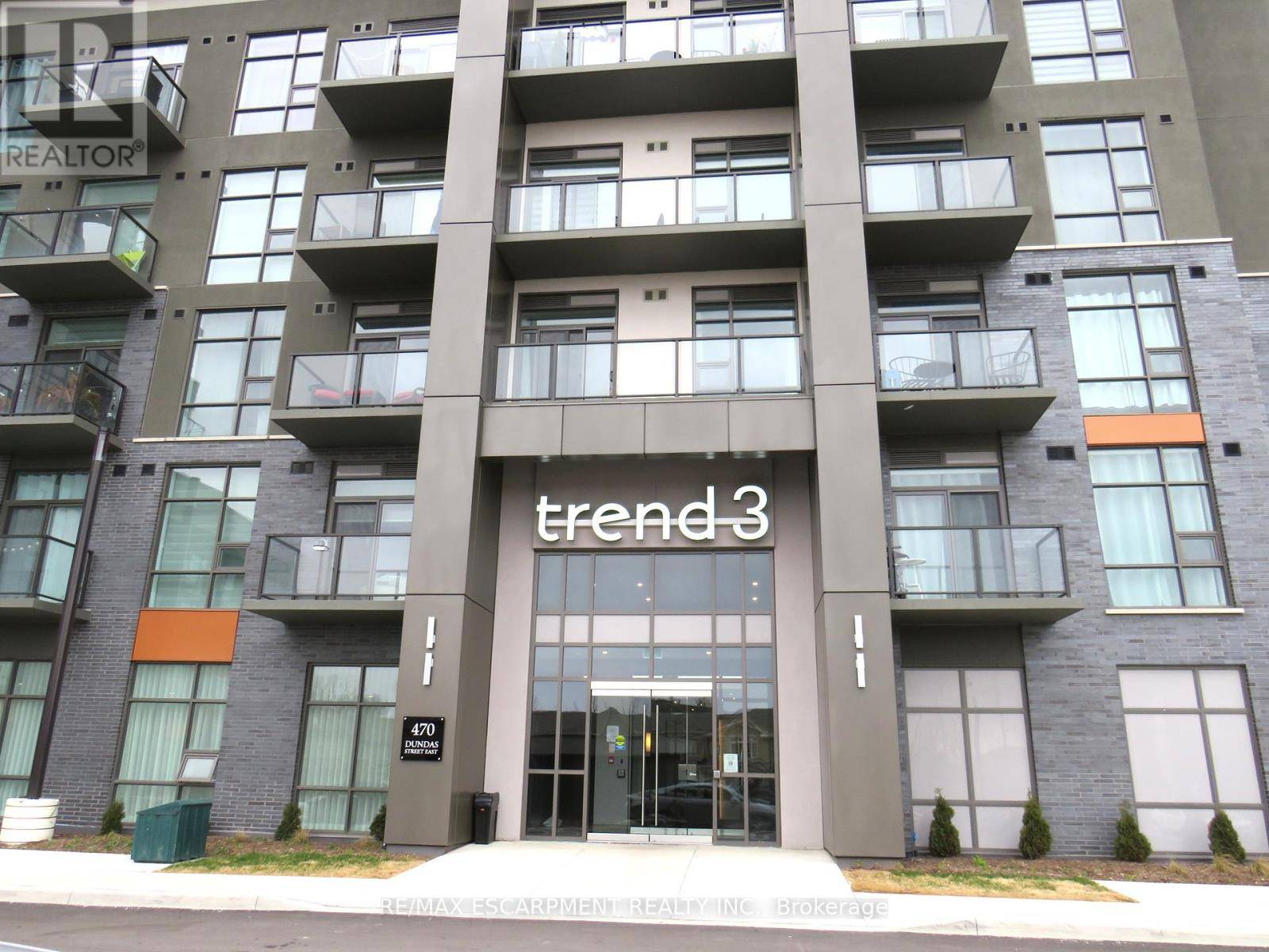 Hamilton (waterdown), ON L8B2A6,470 Dundas ST East #305