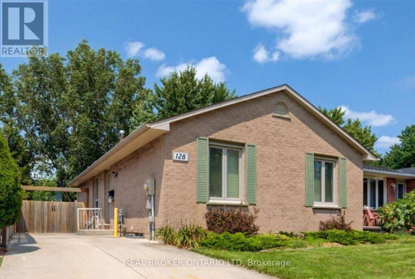 London North (north I), ON N6G4E5,128 Blanchard CRES #Upper