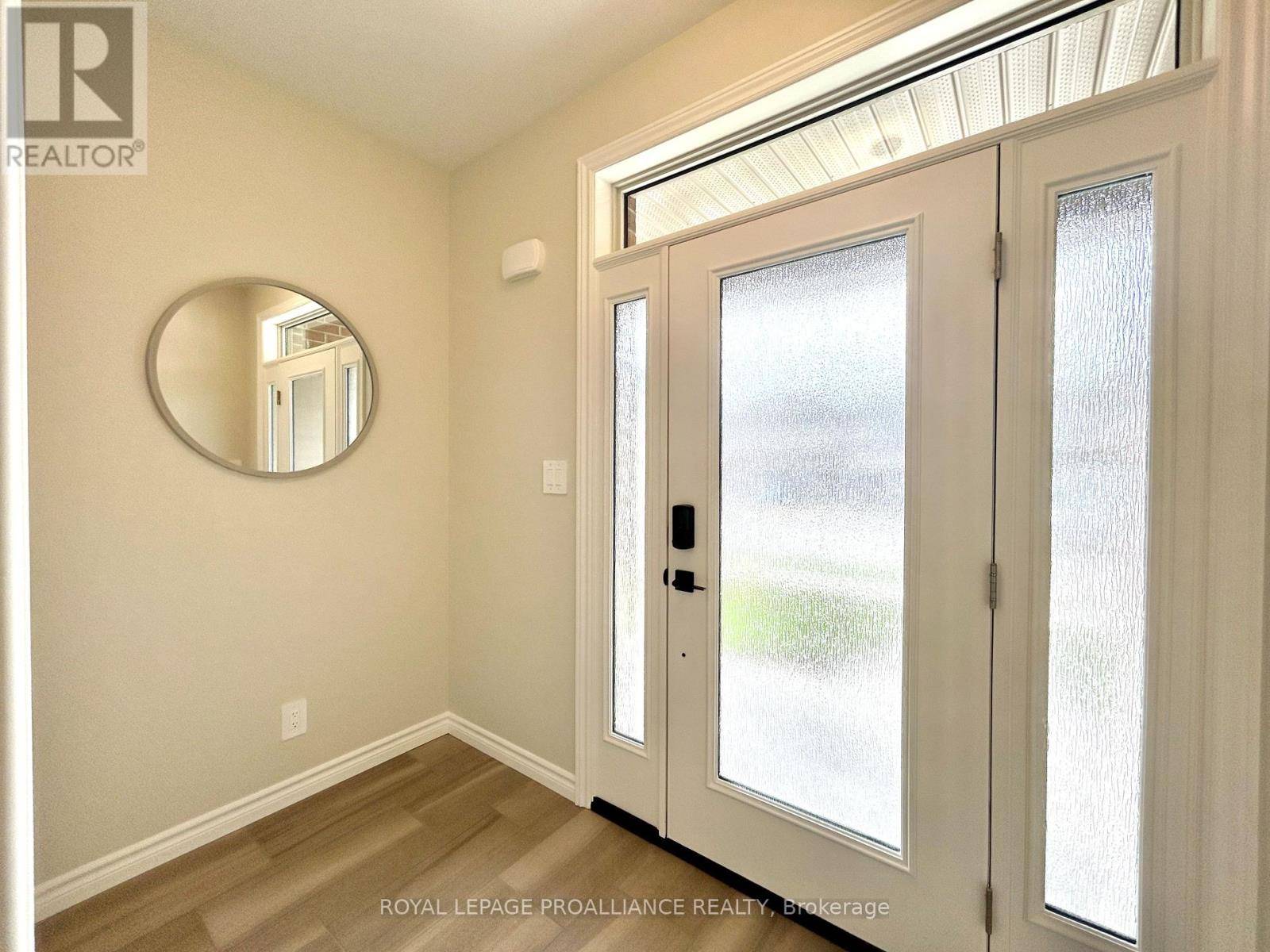 Belleville (thurlow Ward), ON K8N0T1,35 ATHABASKA DRIVE