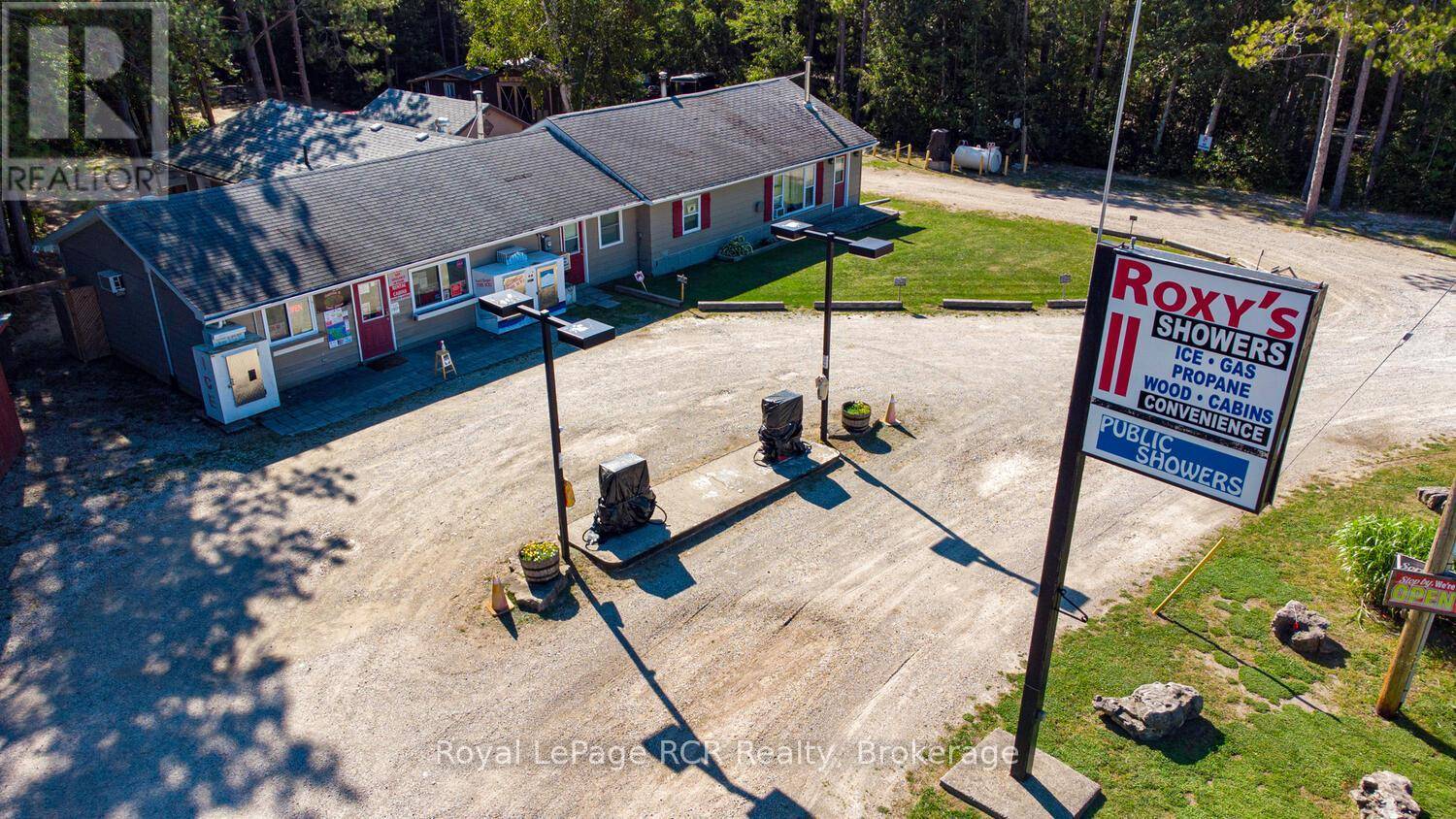 Northern Bruce Peninsula, ON N0H2R0,6313 HIGHWAY 6