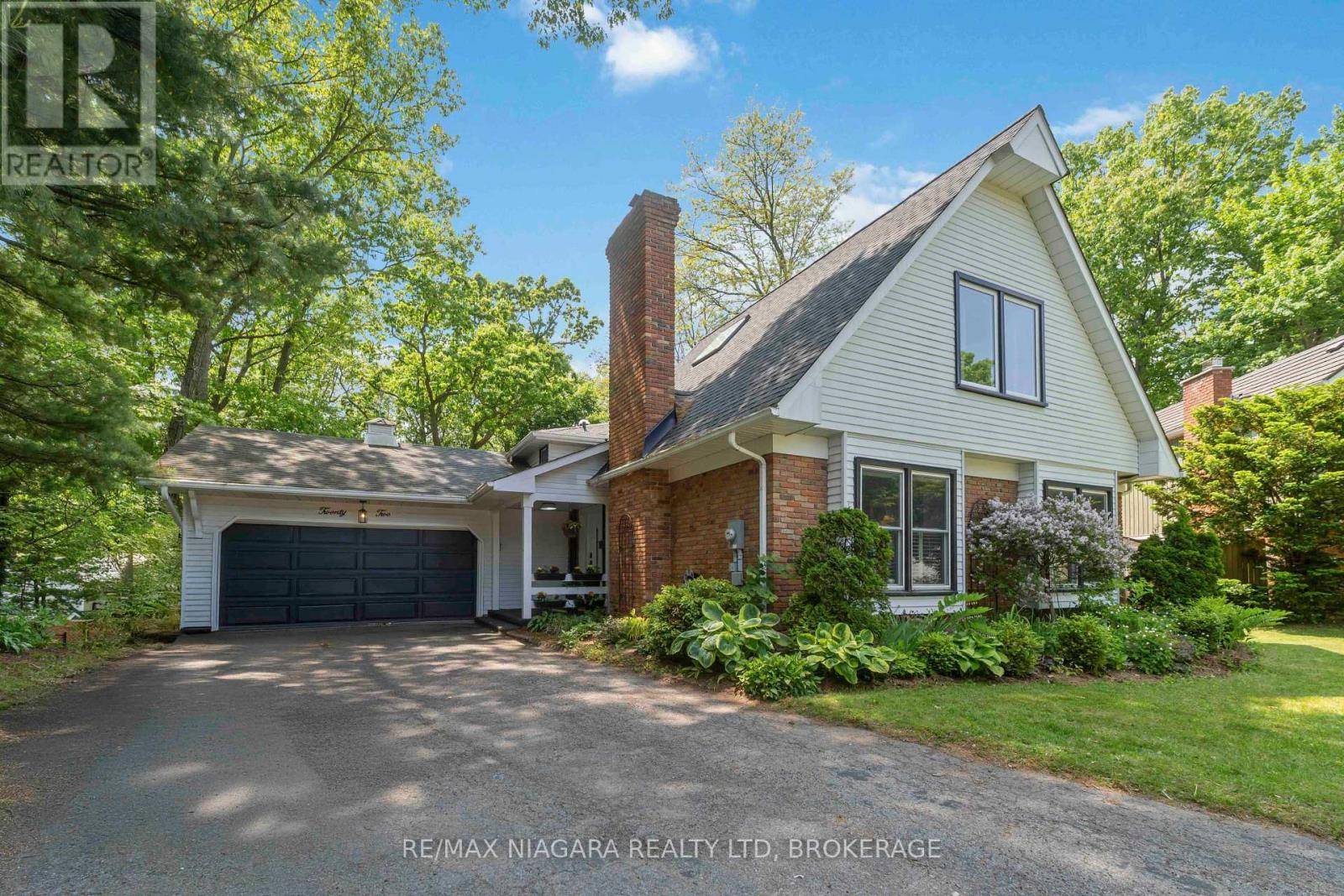 Pelham (fonthill), ON L0S1E2,22 BERKHOUT TERRACE