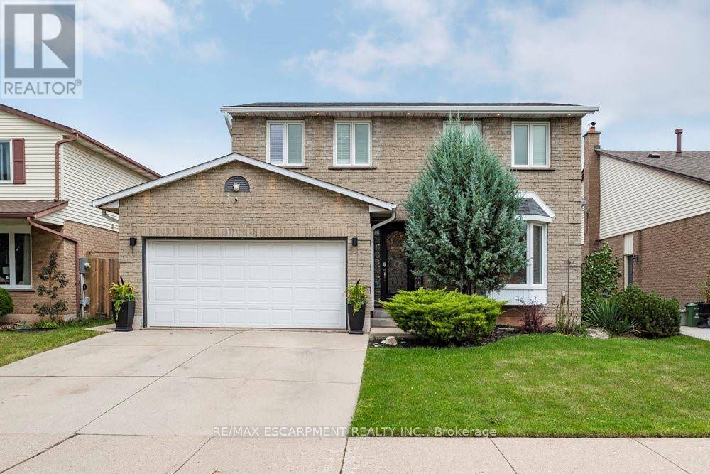 Hamilton (stoney Creek), ON L8E3Z4,9 BING CRESCENT
