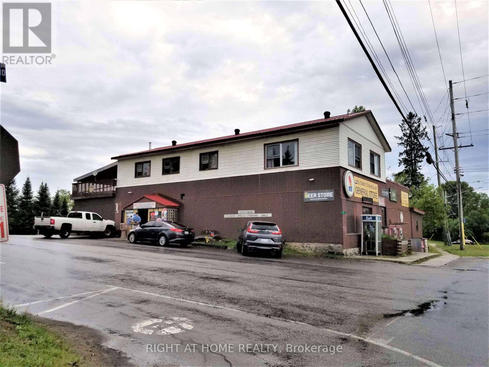 Mckellar, ON P0G1C0,1 CENTRE ROAD