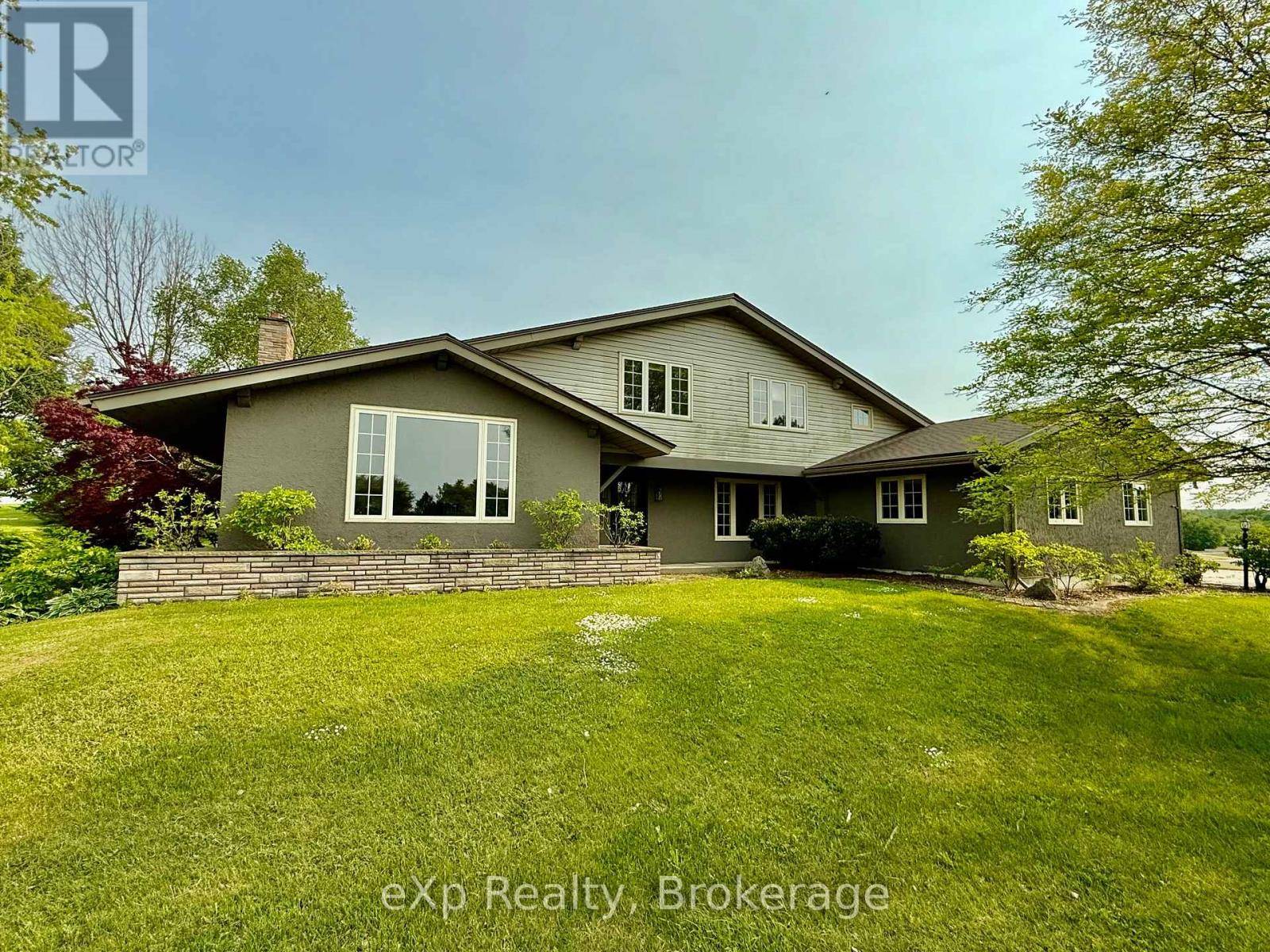 South Bruce, ON N0G2J0,93 SIDEROAD 40