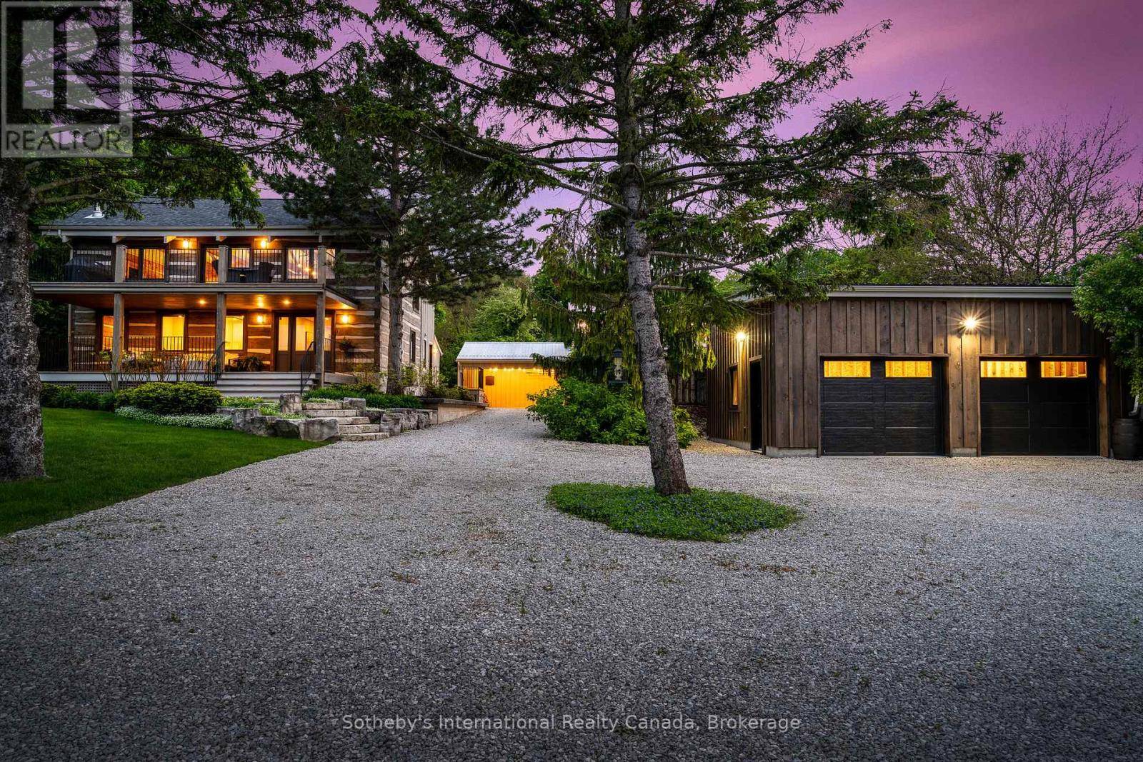 Blue Mountains, ON L9Y0N2,116 LAKESHORE ROAD E