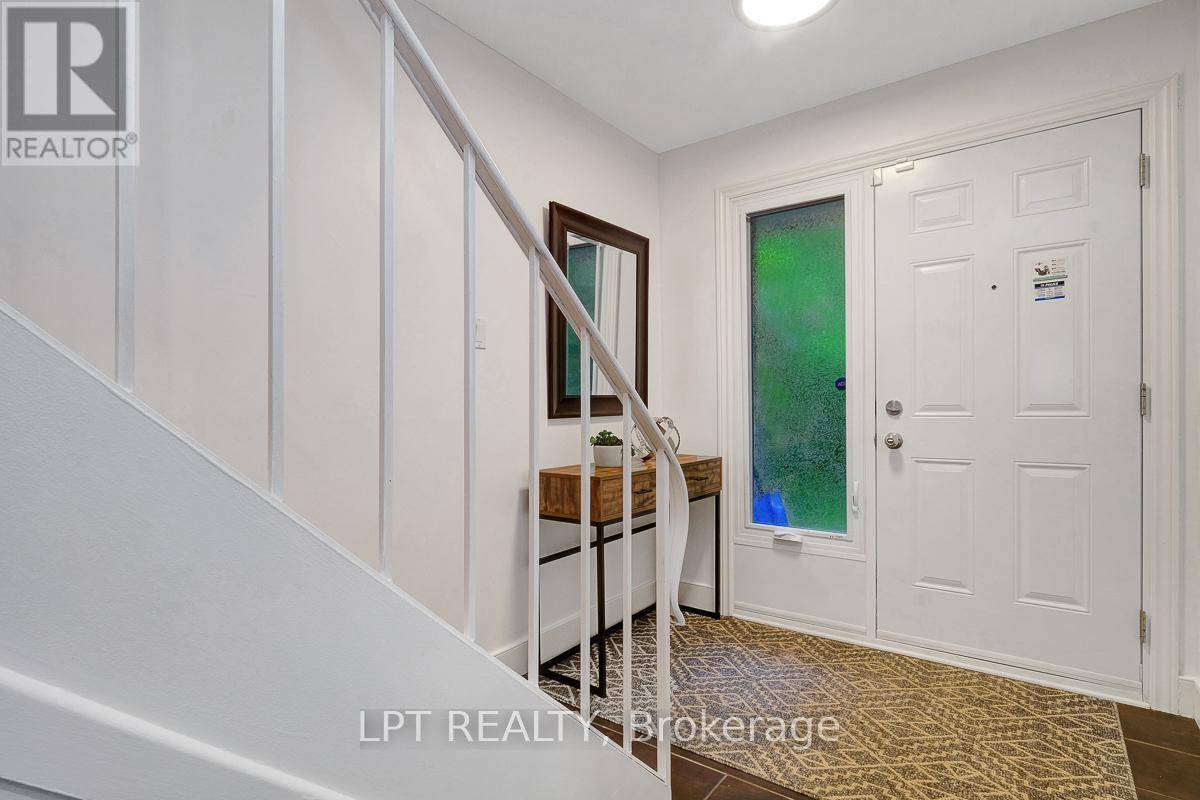 Ottawa, ON K1V8X4,3310 Southgate RD #236