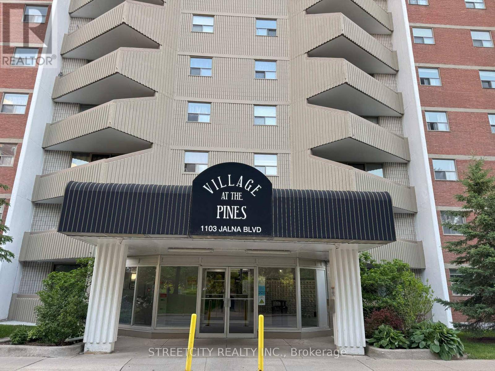 London South (south X), ON N6E2W8,1103 Jalna BLVD #1411