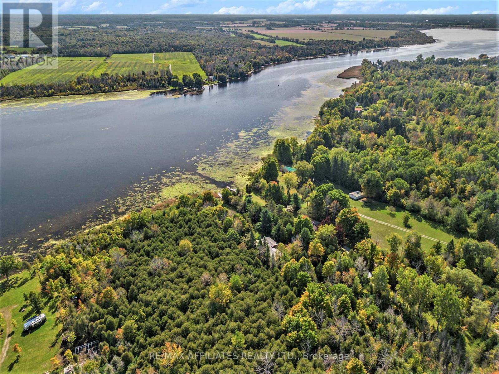 Montague, ON K0G1N0,571 RIDEAU RIVER ROAD