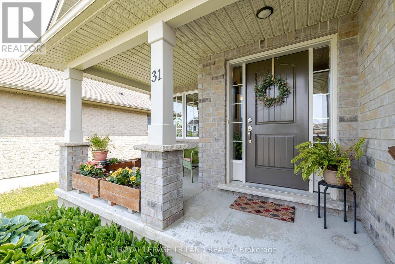 St. Thomas, ON N5R0H5,31 ACORN TRAIL
