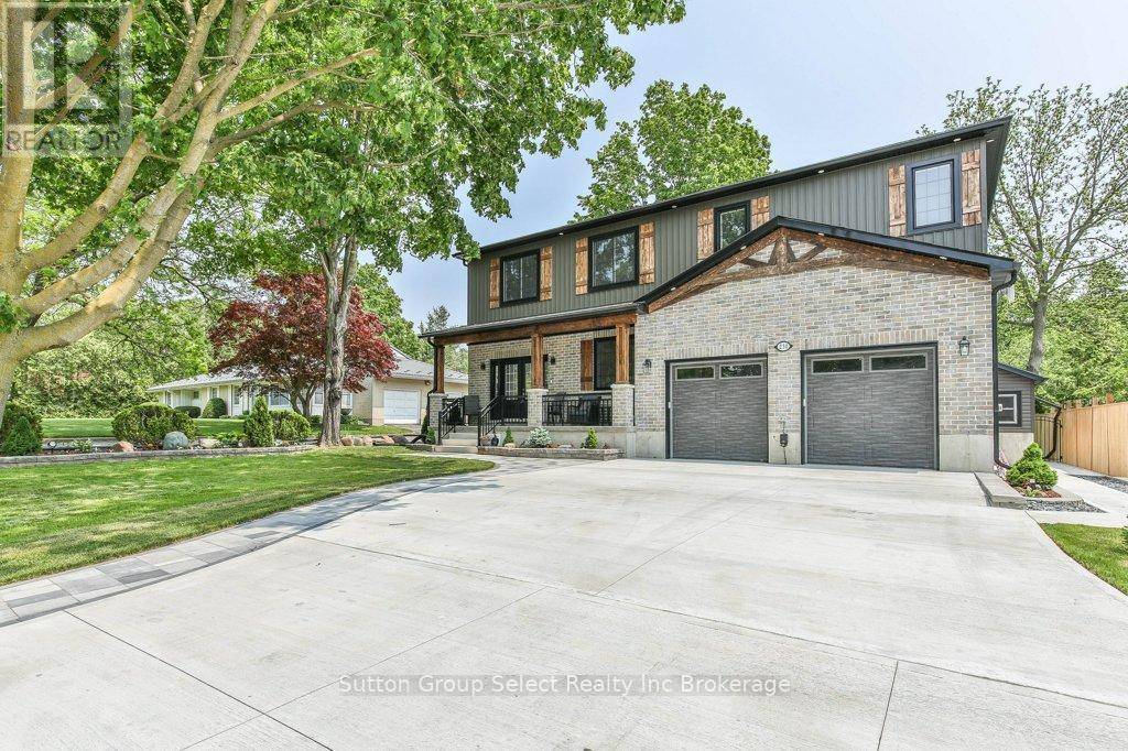 Ingersoll (ingersoll - South), ON N5C1H3,230 KING STREET E