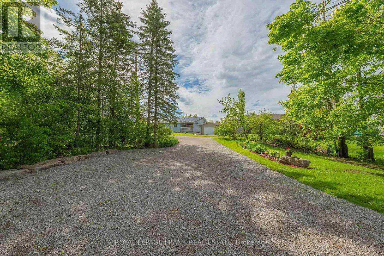 Selwyn, ON K0L1T0,978 HARRINGTON LINE