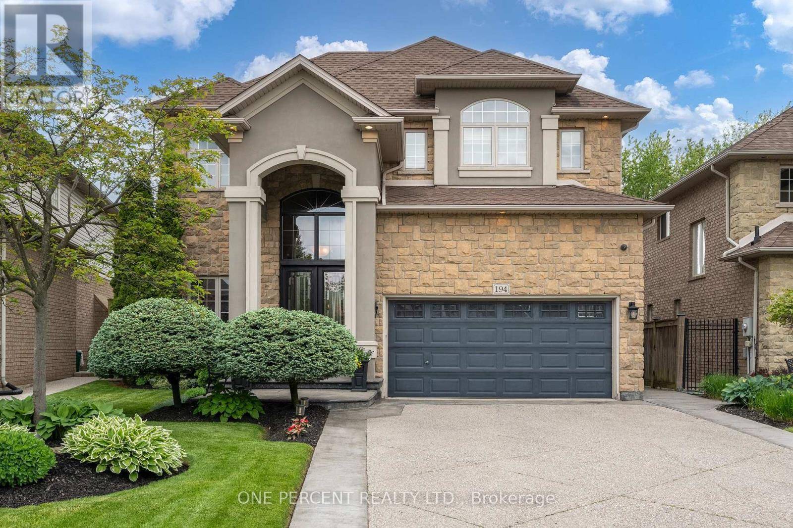 Hamilton (meadowlands), ON L9K1R7,194 JOSHUA AVENUE