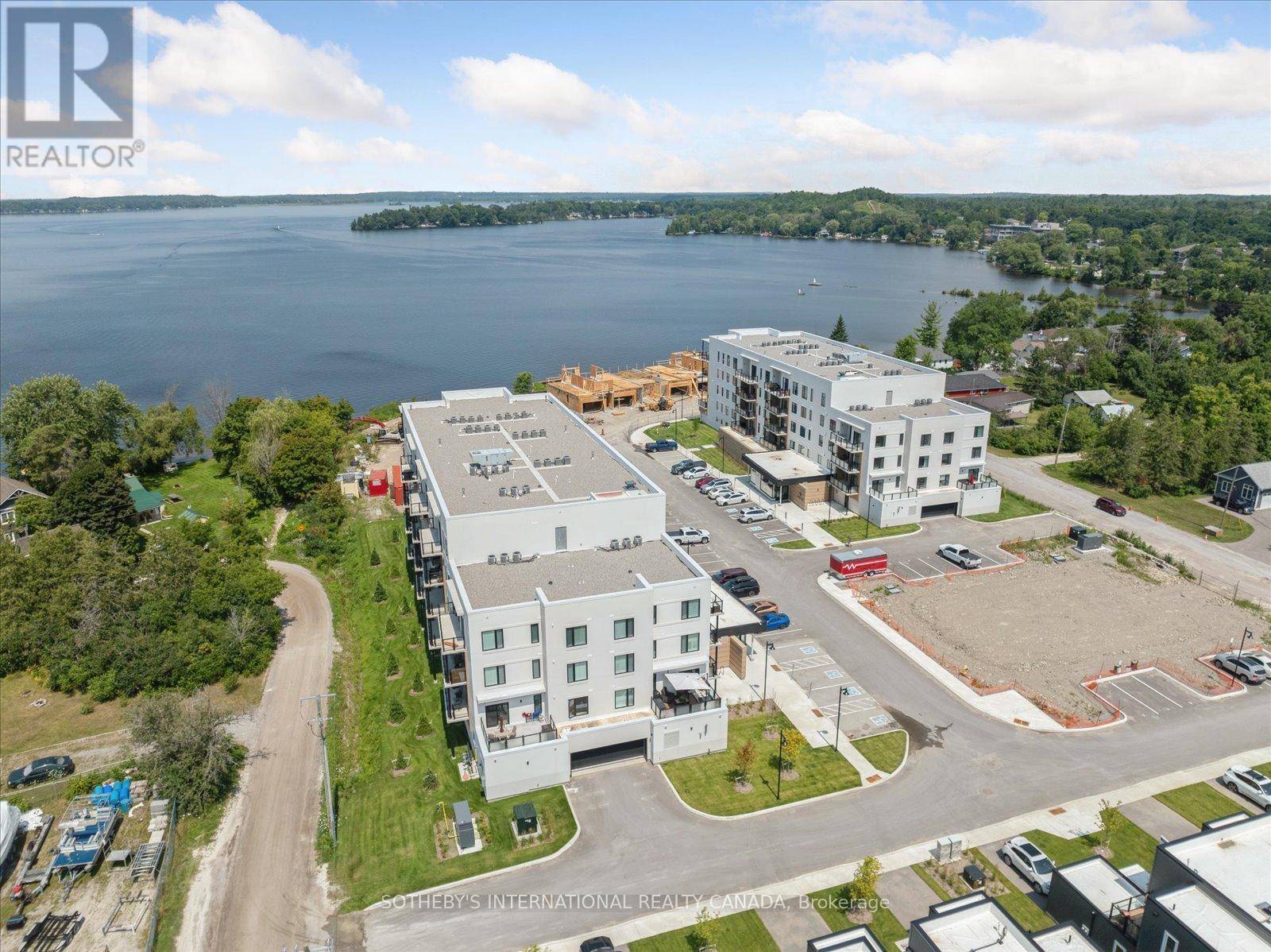Kawartha Lakes (fenelon Falls), ON K0M1N0,19B West ST North #404