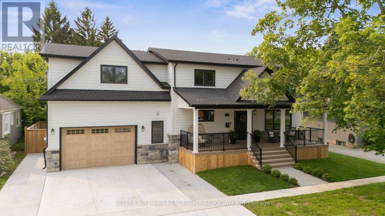 St. Catharines (port Dalhousie), ON L2N4X6,169 DALHOUSIE AVENUE